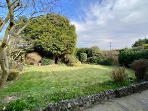 Front Gardens- click for photo gallery